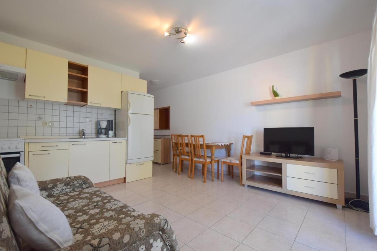 Apartments Marjolovic Нівице Екстер'єр фото