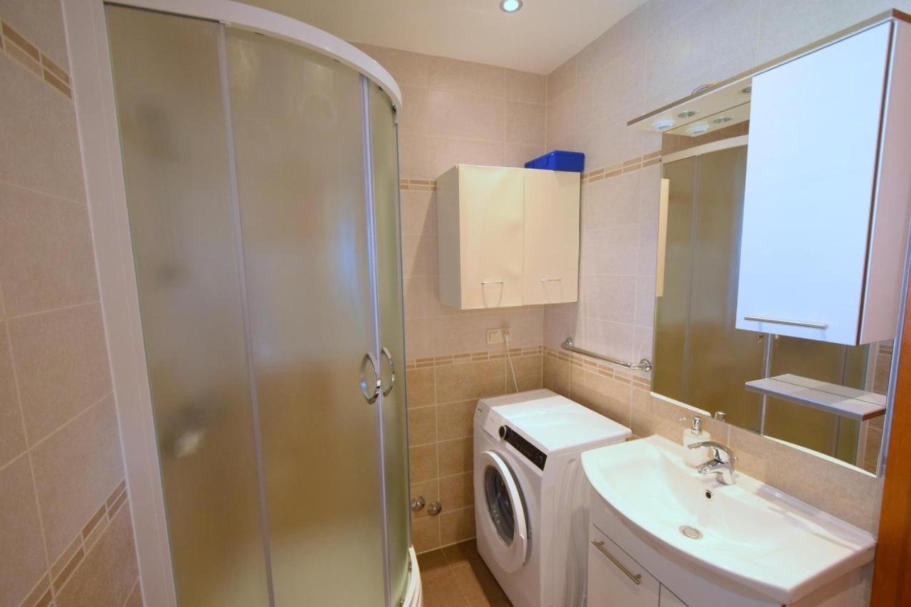 Apartments Marjolovic Нівице Екстер'єр фото
