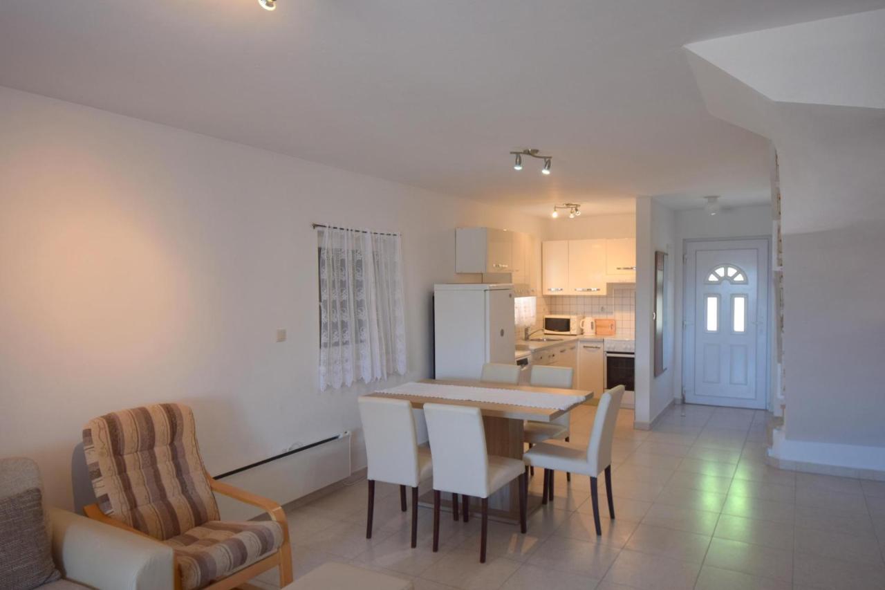 Apartments Marjolovic Нівице Екстер'єр фото