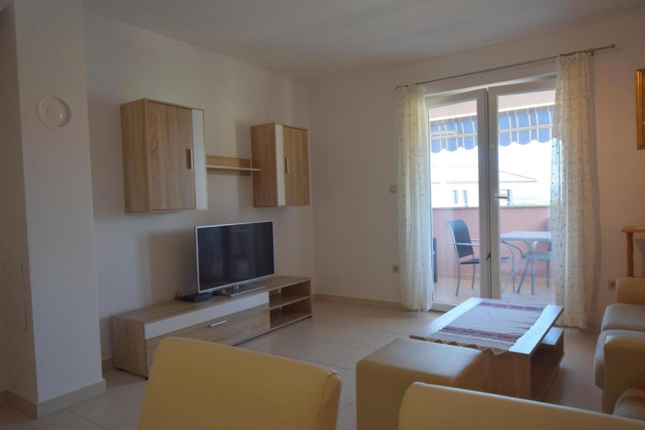 Apartments Marjolovic Нівице Екстер'єр фото